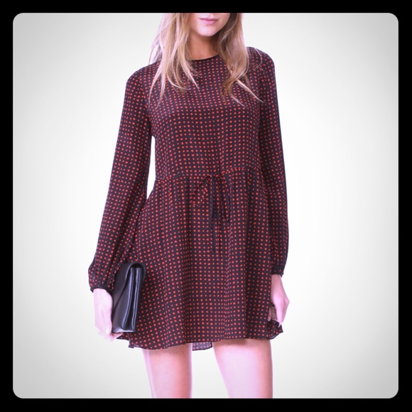 Diane Von Furstenberg Dresses & Skirts - DVF red polka dot tie waist mini dress 8